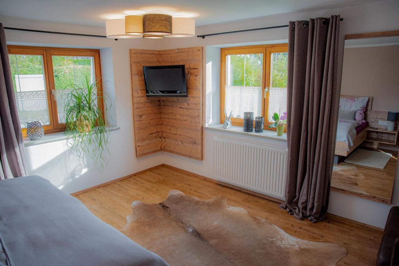 Ferienwohnung AlMa Pflach Exterior foto